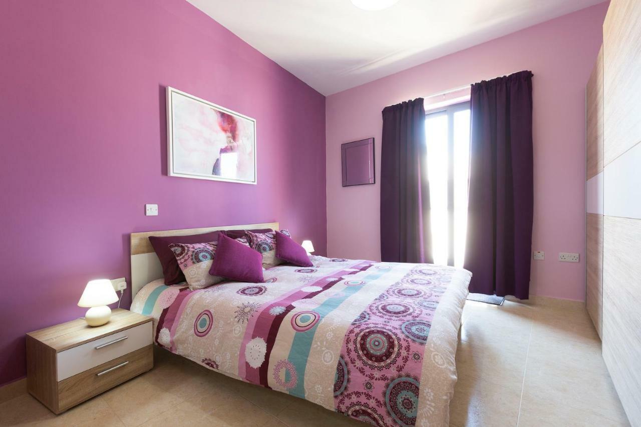 North Side Apartment 1 L-Imgarr Bagian luar foto